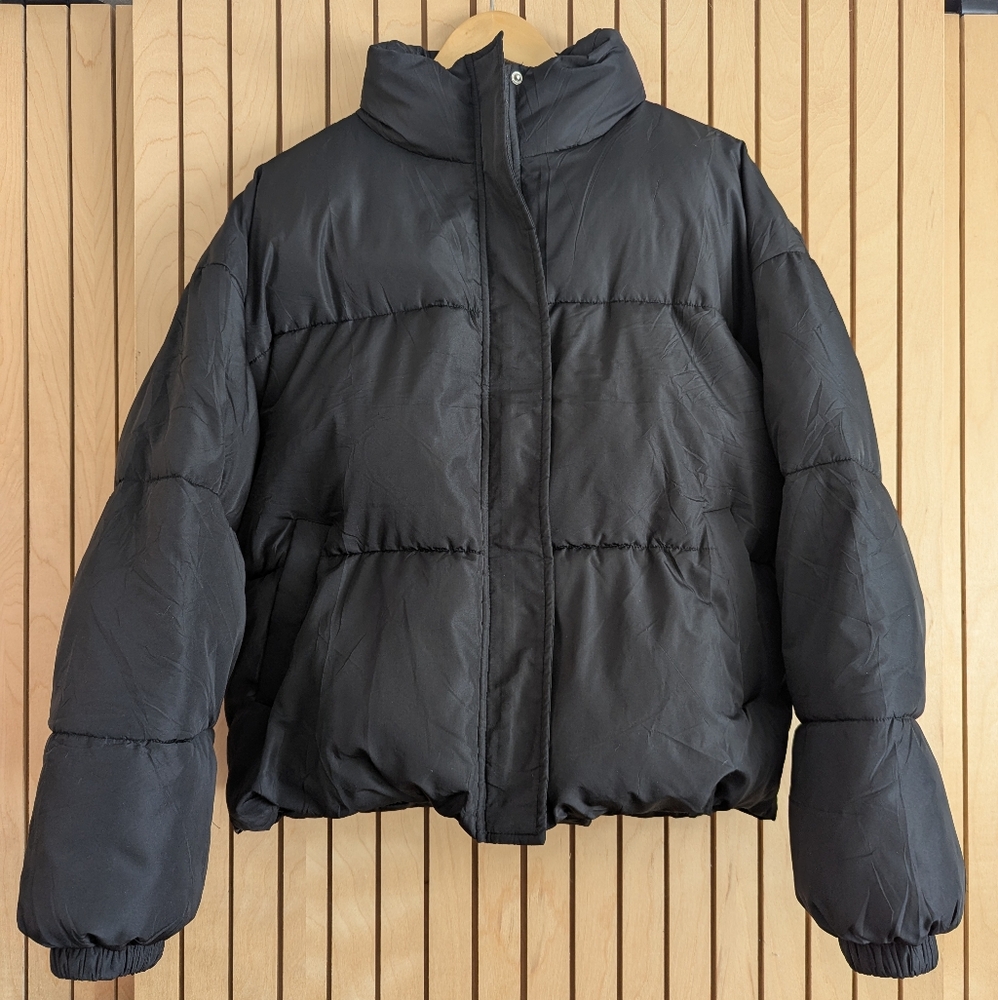 Black Puffer Jacket L